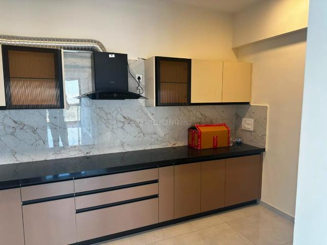 3.5 BHK Apartment in Kalyani Nagar for rent Pune. The reference number is 20965411