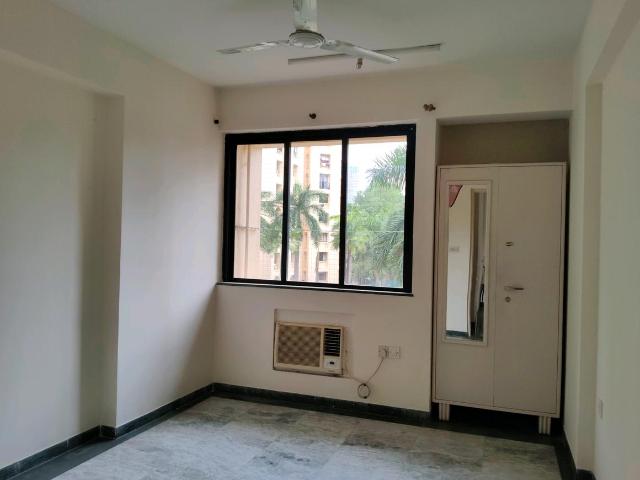 3.5 BHK Apartment in Kasarvadavali for rent Thane. The reference number is 20652902