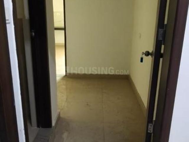 3.5 BHK Apartment in Mohammed Wadi for resale Pune. The reference number is 20491708