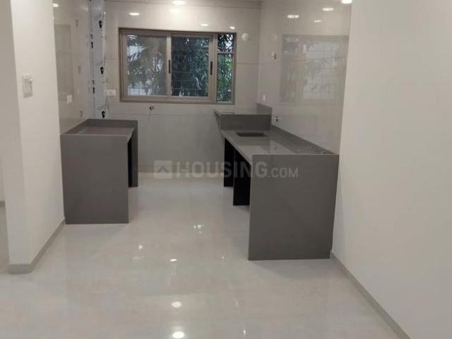 3.5 BHK Apartment in Kothrud for rent Pune. The reference number is 18699232