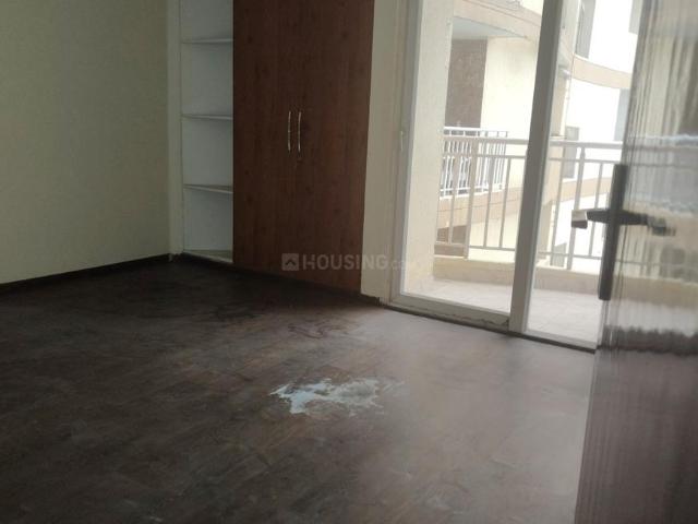 3.5 BHK Apartment in Mahurali for rent Ghaziabad. The reference number is 20855522