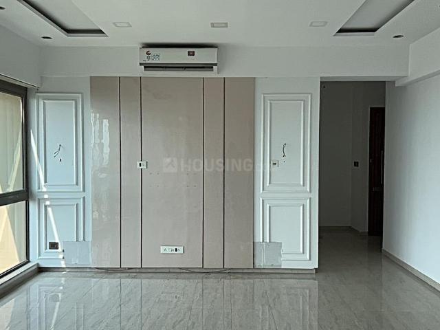 3.5 BHK Apartment in Malad West for resale Mumbai. The reference number is 19725692
