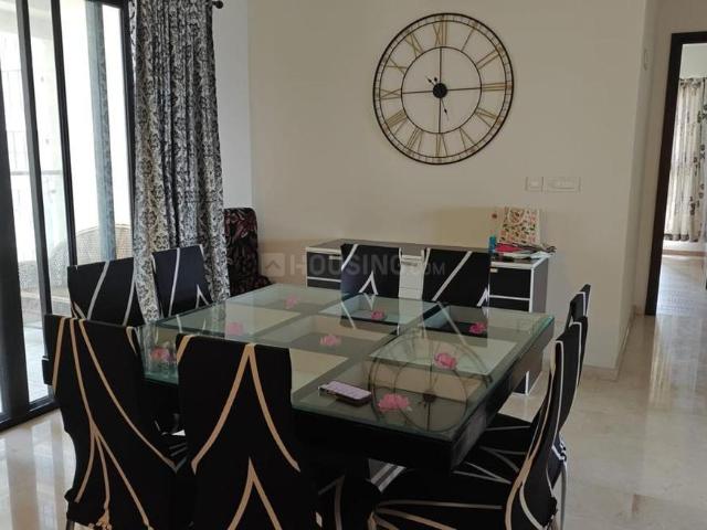 3.5 BHK Apartment in Marine Drive for resale Kochi. The reference number is 21080534