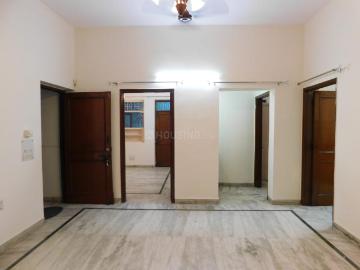 3.5 BHK Apartment in Mayur Vihar Phase 1 for resale New Delhi. The reference number is 20078298