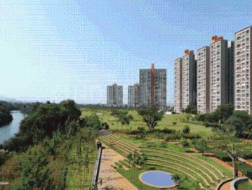3.5 BHK Apartment in Mohammed Wadi for resale Pune. The reference number is 18512643