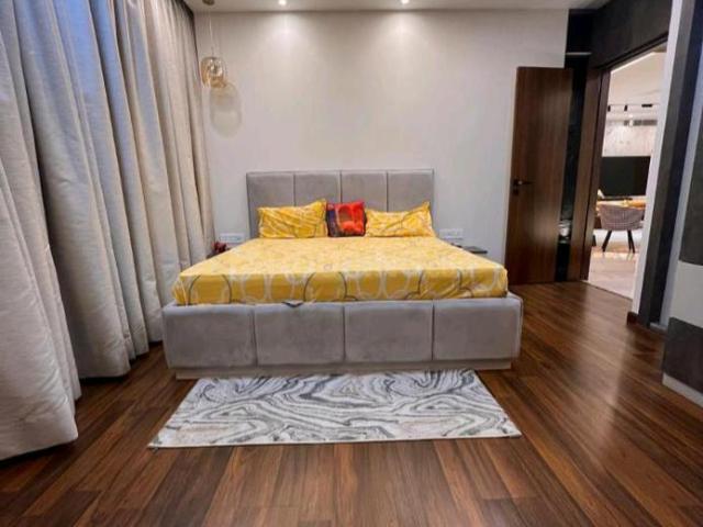 3.5 BHK Apartment in Mukundapur for rent Kolkata. The reference number is 20054238
