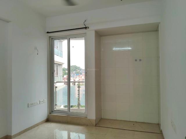 3.5 BHK Apartment in Mulund West for rent Mumbai. The reference number is 20396038
