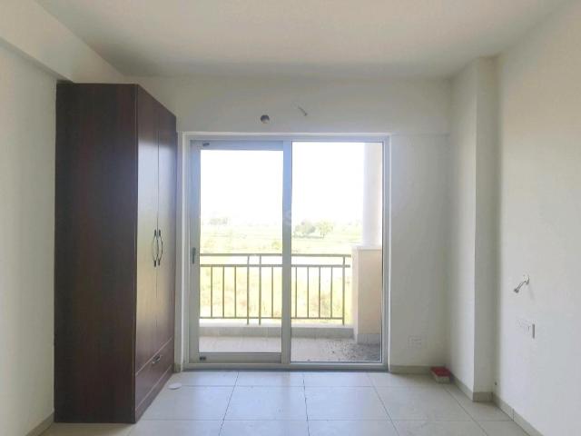 3.5 BHK Apartment in Nagla for rent Zirakpur. The reference number is 19739968
