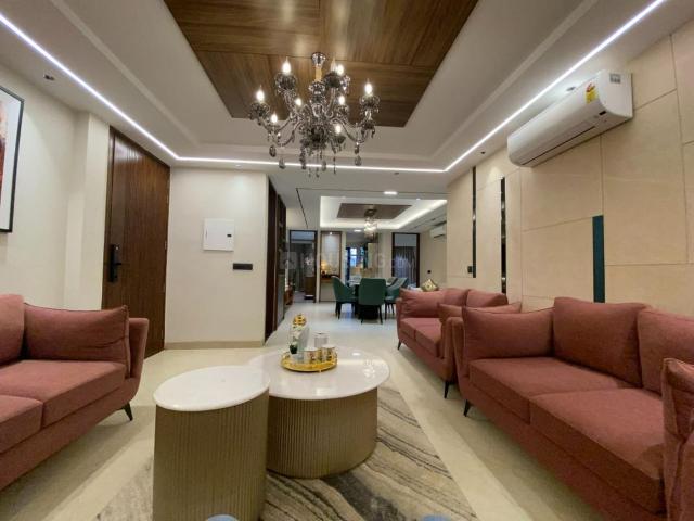 3.5 BHK Apartment in Nagla for resale Zirakpur. The reference number is 21011761
