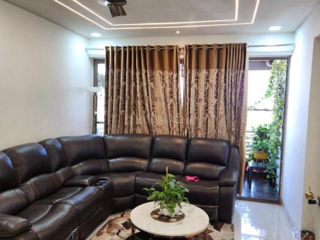 3.5 BHK Apartment in Nipania for resale Indore. The reference number is 20140581