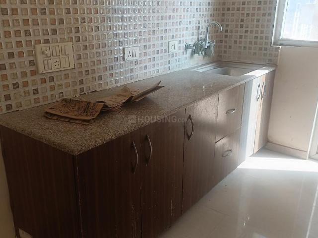 3.5 BHK Apartment in Noida Extension for rent Greater Noida. The reference number is 19031189