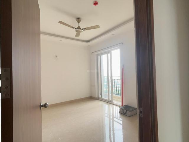 3.5 BHK Apartment in Noida Extension for rent Greater Noida. The reference number is 20883860