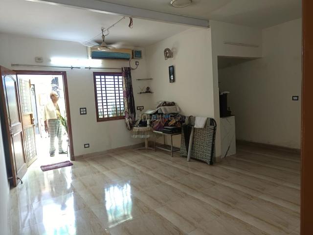 3.5 BHK Apartment in Paschim Vihar for rent New Delhi. The reference number is 21087881