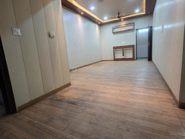 3.5 BHK Apartment in Paschim Vihar for rent New Delhi. The reference number is 21253650