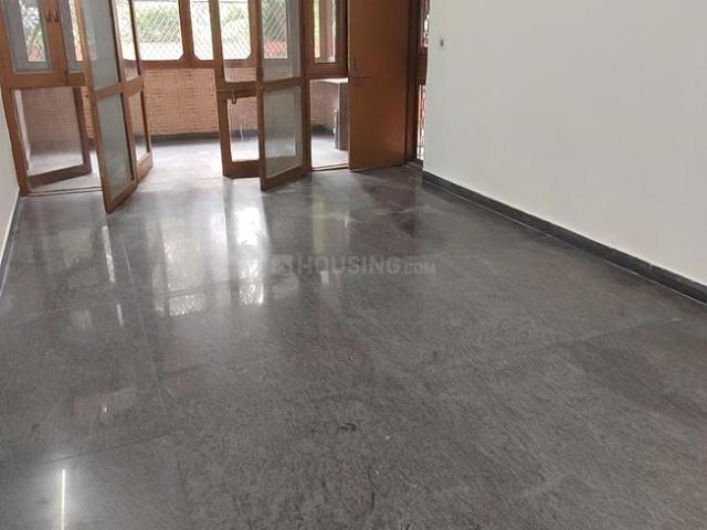 3.5 BHK Apartment in Patparganj for rent New Delhi. The reference number is 20087381