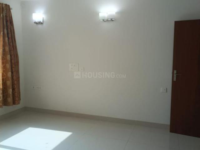 3.5 BHK Apartment in Rajajinagar for rent Bengaluru. The reference number is 21356765
