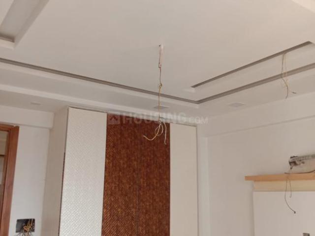 3.5 BHK Apartment in Sector 3 Dwarka for resale New Delhi. The reference number is 19947605