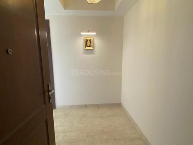 3.5 BHK Apartment in Sector 104 for rent Gurgaon. The reference number is 18636376