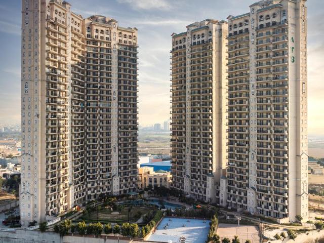 3.5 BHK Apartment in Sector 104 for resale Gurgaon. The reference number is 21115407