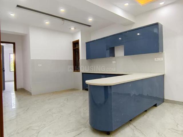 3.5 BHK Apartment in Sector 104 for resale Noida. The reference number is 20338454