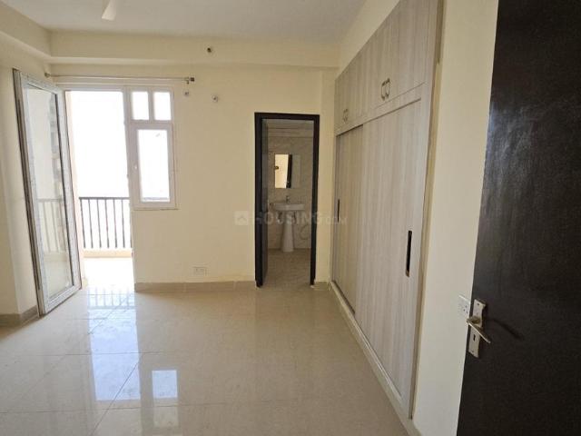 3.5 BHK Apartment in Sector 107 for rent Noida. The reference number is 20249447