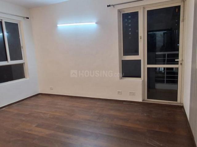 3.5 BHK Apartment in Sector 100 for rent Noida. The reference number is 21363468