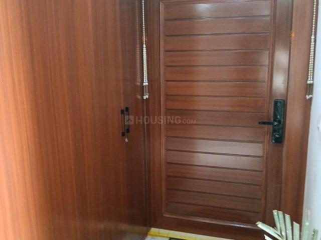 3.5 BHK Apartment in Sector 102 for resale Gurgaon. The reference number is 20876421
