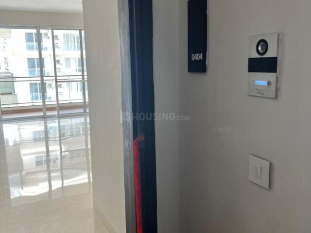 3.5 BHK Apartment in Sector 112 for rent Gurgaon. The reference number is 21144583