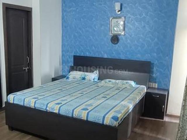3.5 BHK Apartment in Sector 120 for rent Noida. The reference number is 20854586