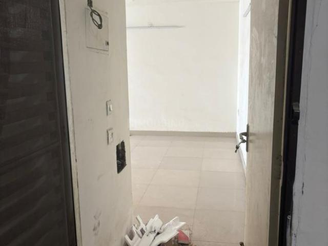 3.5 BHK Apartment in Sector 134 for resale Noida. The reference number is 20452449