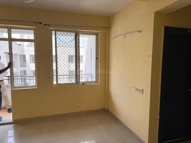 3.5 BHK Apartment in Sector 133 for resale Noida. The reference number is 18310620