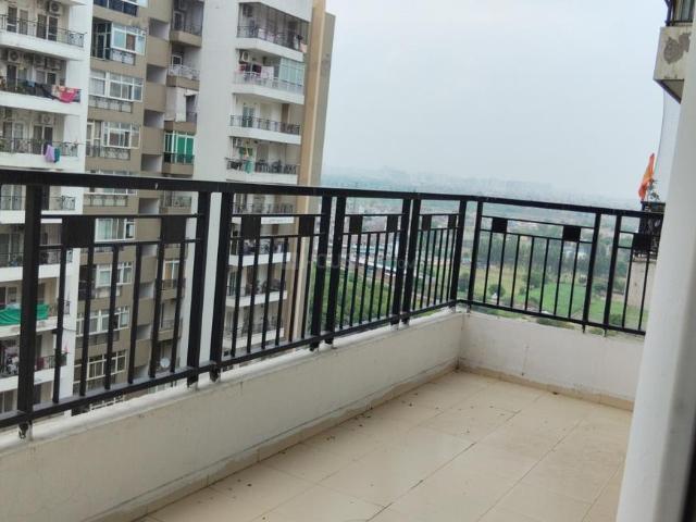 3.5 BHK Apartment in Sector 143 for rent Noida. The reference number is 20357971