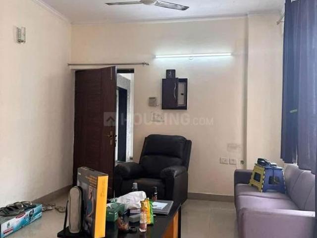3.5 BHK Apartment in Sector 14 for rent Gurgaon. The reference number is 18997033