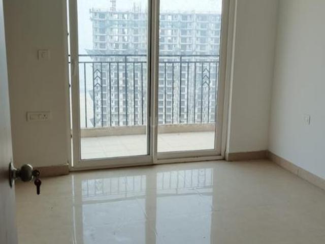 3.5 BHK Apartment in Sector 150 for resale Noida. The reference number is 19231894