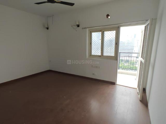 3.5 BHK Apartment in Sector 168 for resale Noida. The reference number is 21036949