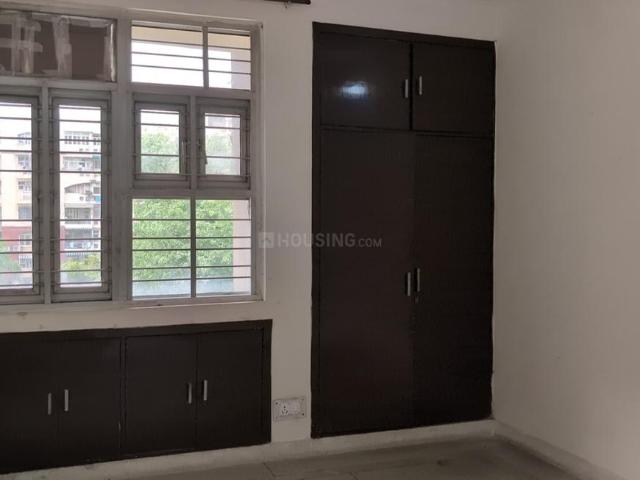 3.5 BHK Apartment in Sector 18 Dwarka for rent New Delhi. The reference number is 19861463