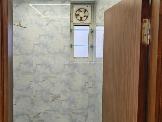 3.5 BHK Apartment in Sector 18 Dwarka for resale New Delhi. The reference number is 20885376