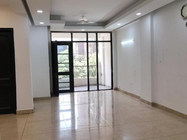 3.5 BHK Apartment in Sector 19 Dwarka for rent New Delhi. The reference number is 20665572