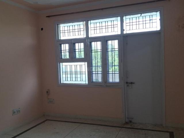 3.5 BHK Apartment in Sector 21D for rent Faridabad. The reference number is 20255073