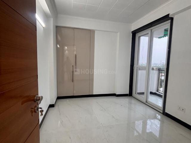 3.5 BHK Apartment in Sector 23 Dwarka for rent New Delhi. The reference number is 21075182