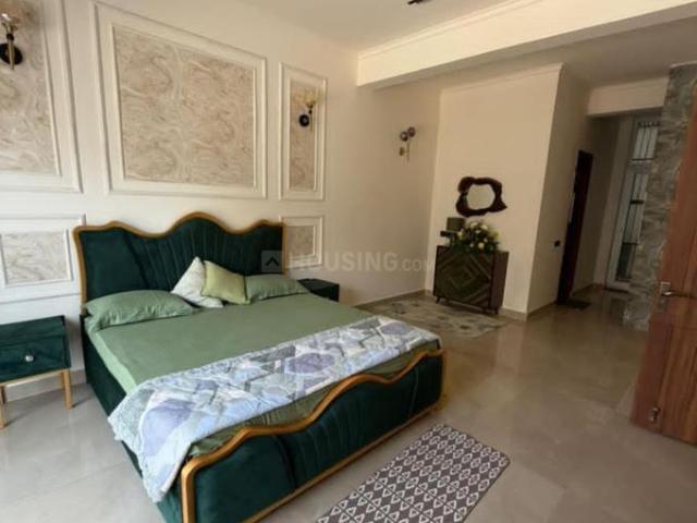3.5 BHK Apartment in Sector 32 for rent Noida. The reference number is 20334094