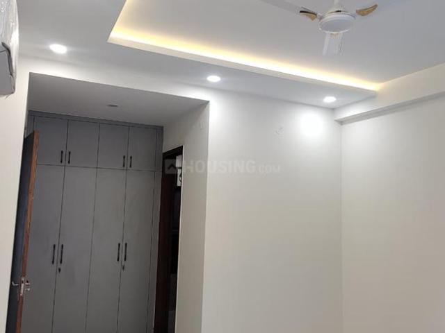 3.5 BHK Apartment in Sector 43 for rent Gurgaon. The reference number is 19495423