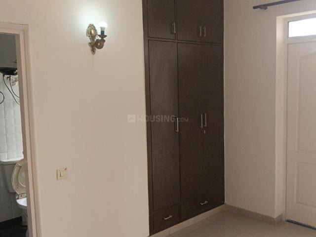 3.5 BHK Apartment in Sector 48 for rent Gurgaon. The reference number is 20042984