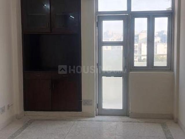3.5 BHK Apartment in Sector 5 Dwarka for rent New Delhi. The reference number is 19271288