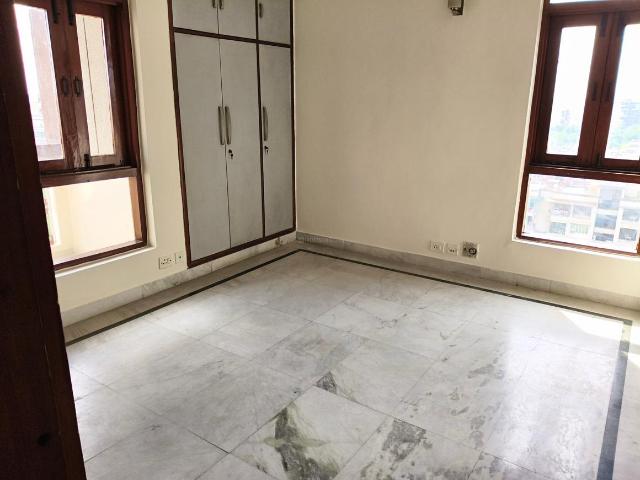 3.5 BHK Apartment in Sector 5 Dwarka for rent New Delhi. The reference number is 20766268