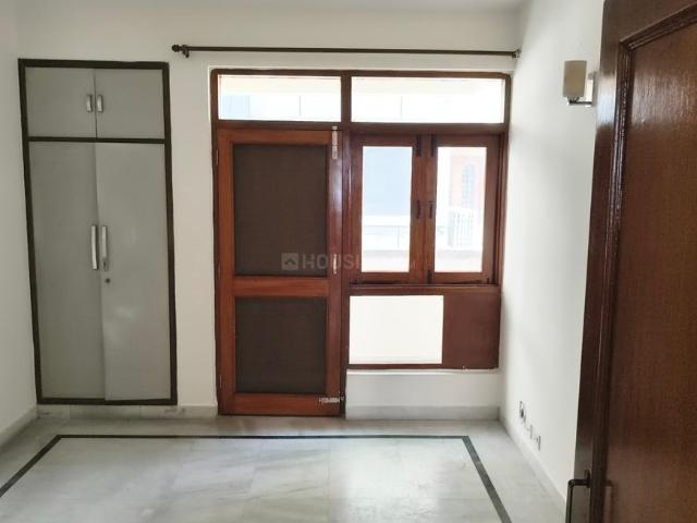 3.5 BHK Apartment in Sector 5 Dwarka for rent New Delhi. The reference number is 20965026