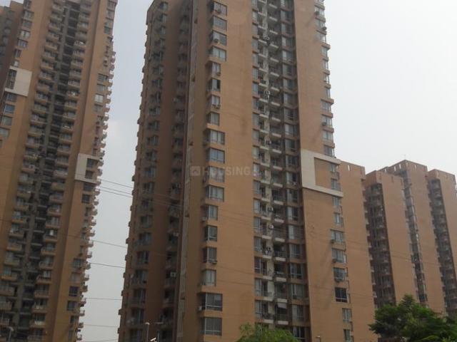 3.5 BHK Apartment in Sector 61 for resale Gurgaon. The reference number is 20599704