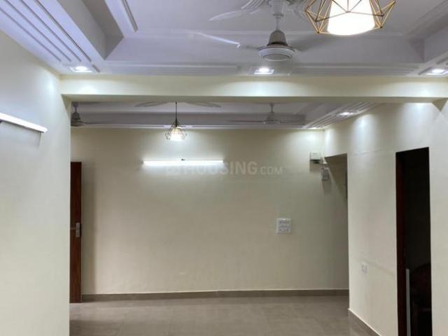 3.5 BHK Apartment in Sector 62 for rent Noida. The reference number is 20075760