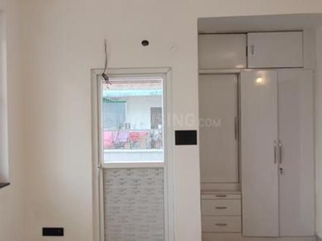 3.5 BHK Apartment in Sector 62 for rent Noida. The reference number is 21262988