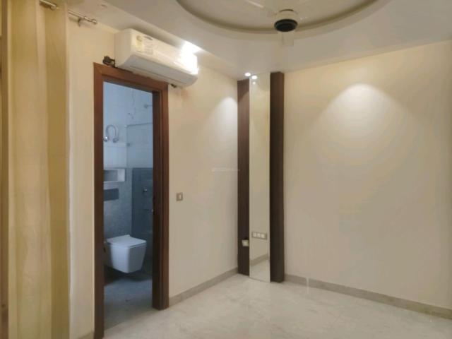 3.5 BHK Apartment in Sector 65 for rent Gurgaon. The reference number is 20126783